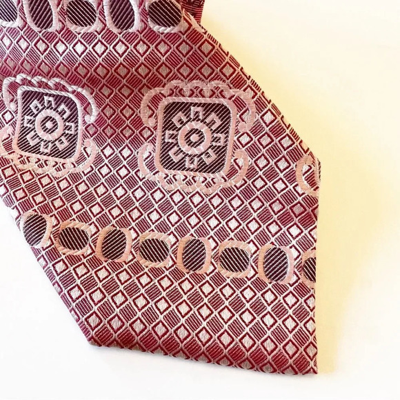Brooks‎ Brothers Pink Mauve Silk Tie Irregular - Picture 9 of 9